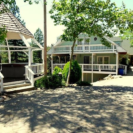 Berkshire Inn Groveland Exterior photo